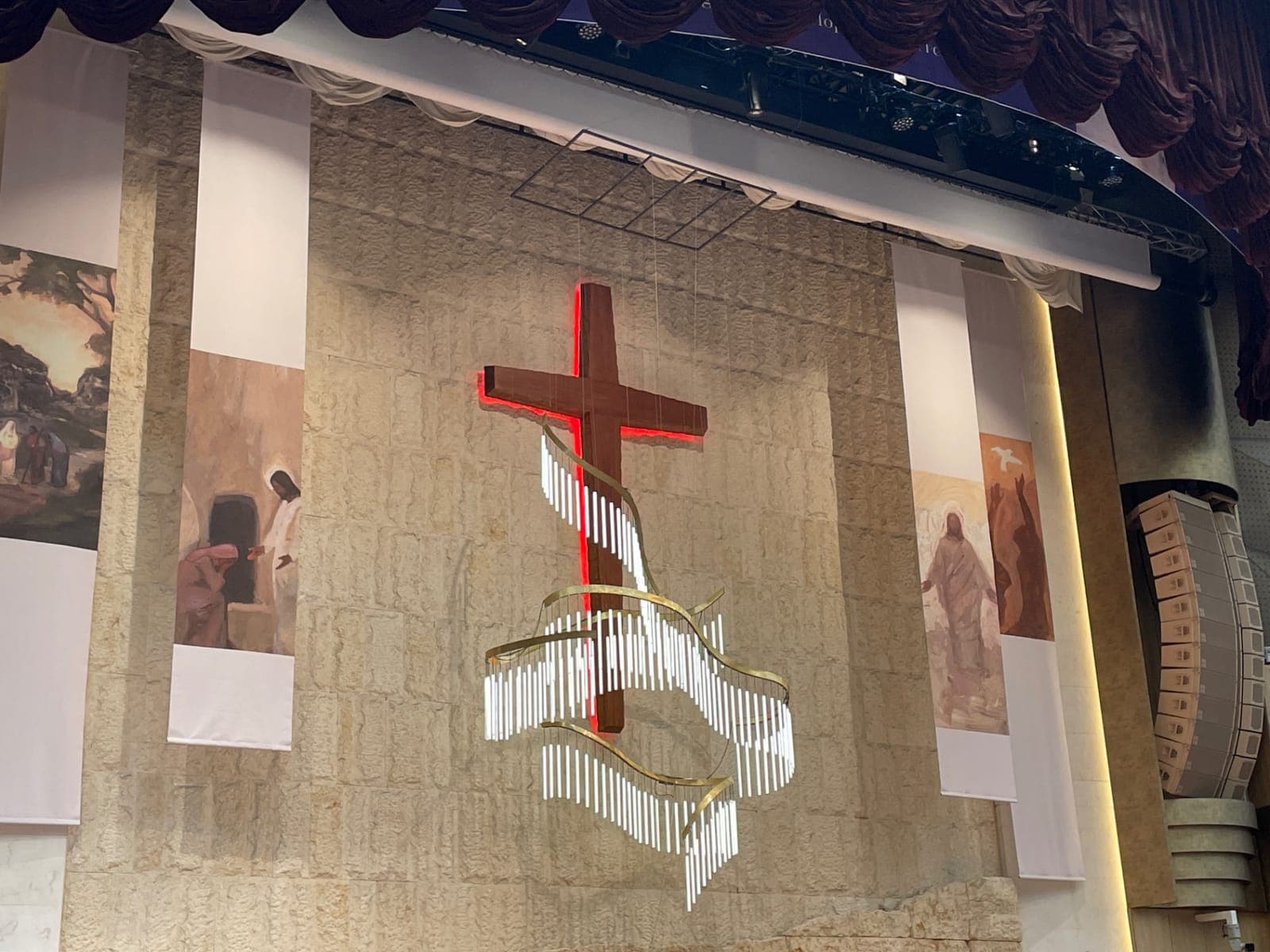 ZAIIT - 명성교회 예루살렘성전에서 공유된 사진