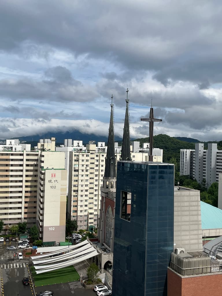 ZAIIT - 명일지에스아파트 102동에서 공유된 사진